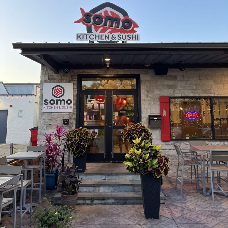 Welcome to Somo Kitchen & Sushi
